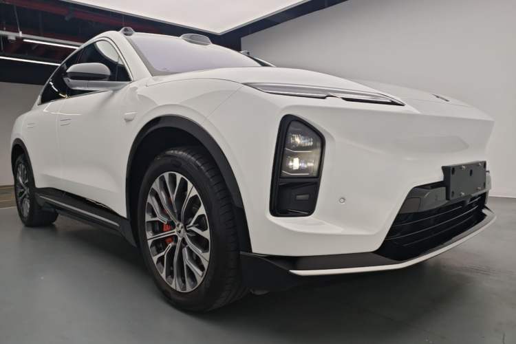 NIO EC6 2025 — 3