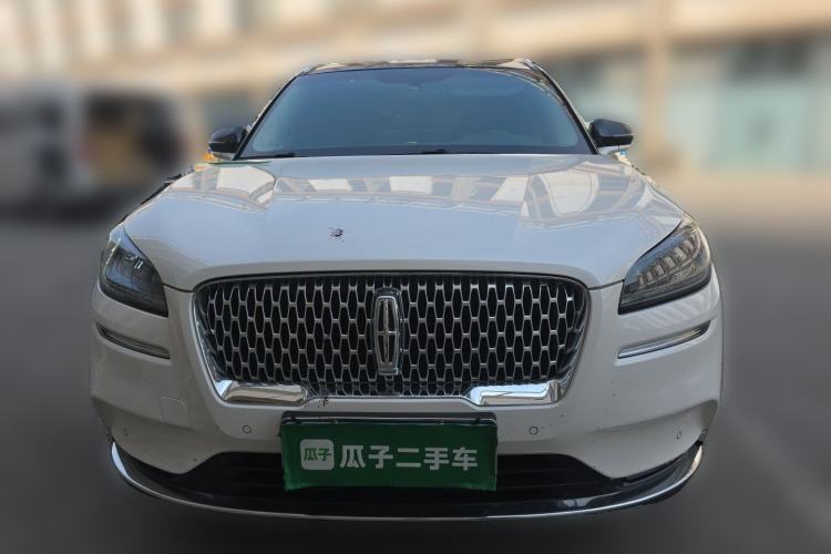 Lincoln Corsair 2022 — 2