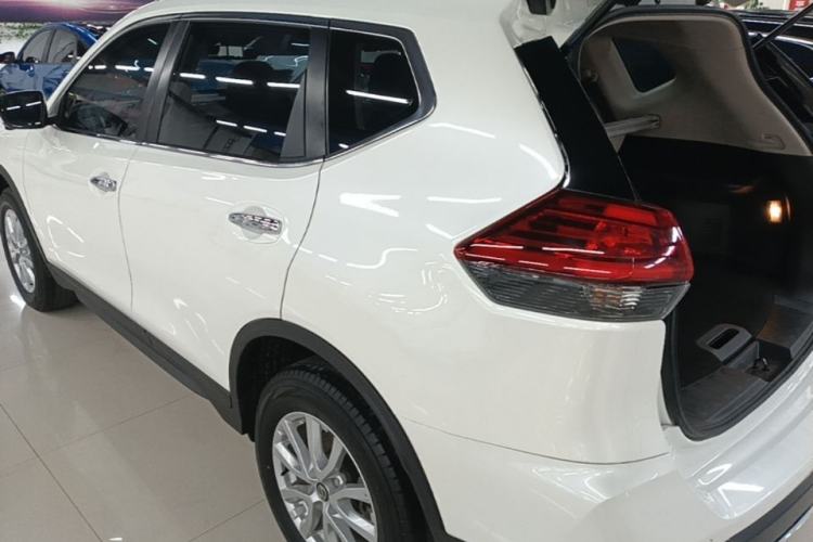 Nissan X-Trail 2023 — 4