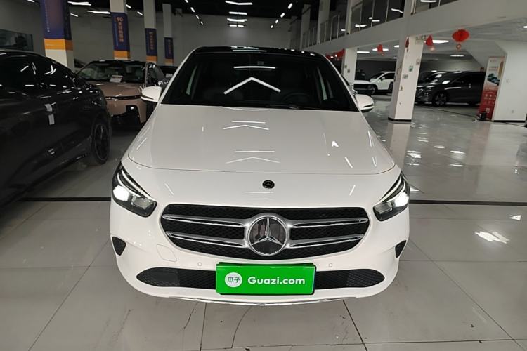 Mercedes-Benz B 200 2021 — 2