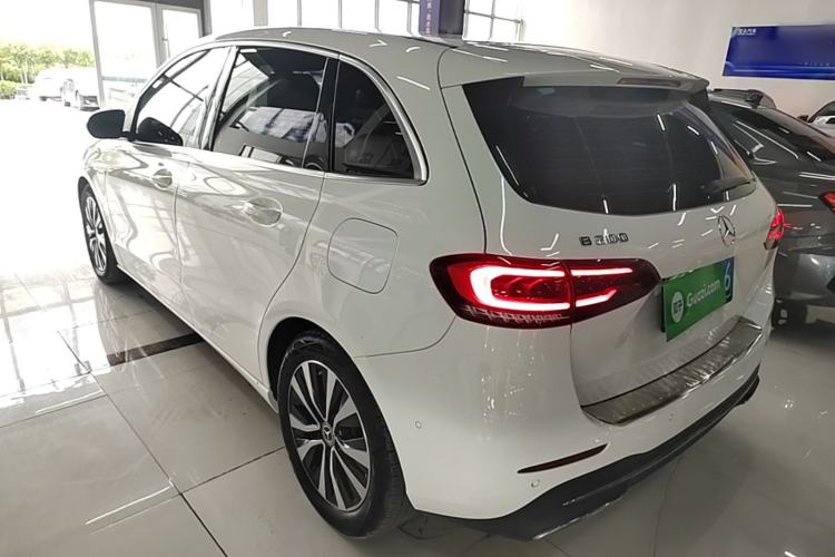 Mercedes-Benz B 200 2021 — 4