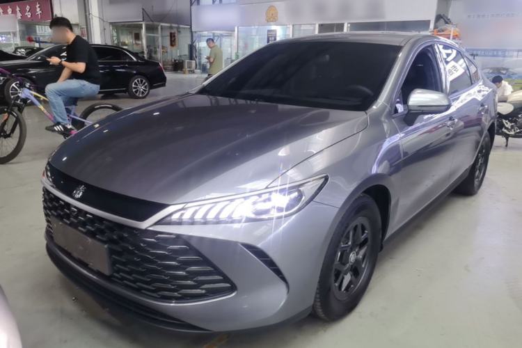 BYD Qin PLUS 2025 — фото 1