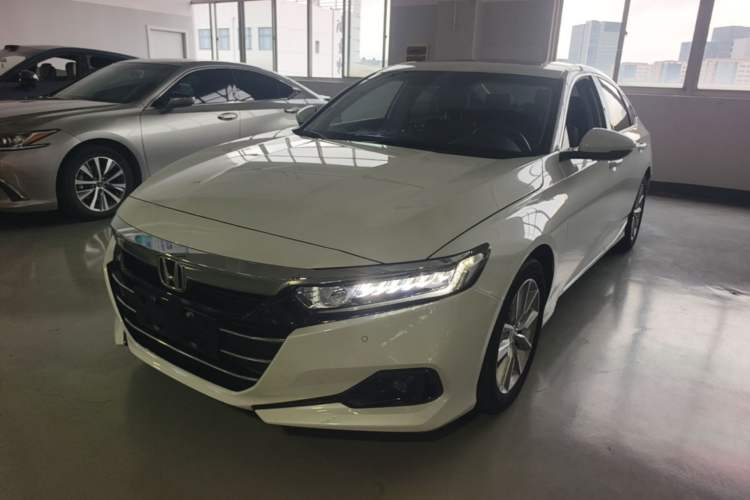 Honda Accord 2022 — фото 1