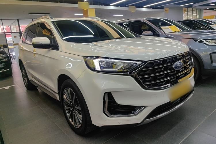 Ford Edge 2021 — 3