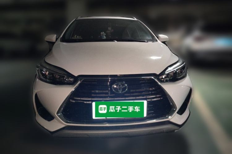 Toyota Yaris 2021 — фото 2