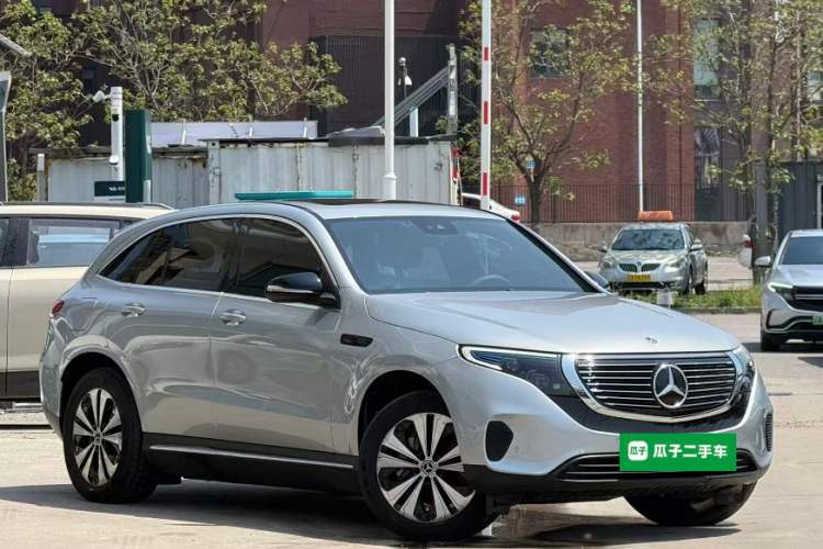 Mercedes-Benz EQC 350 2020 — 3