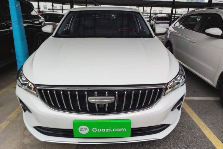 Geely Emgrand 2025 — 2
