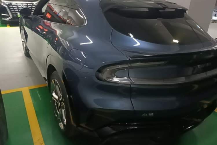Xiaomi YU7 2025 — 4