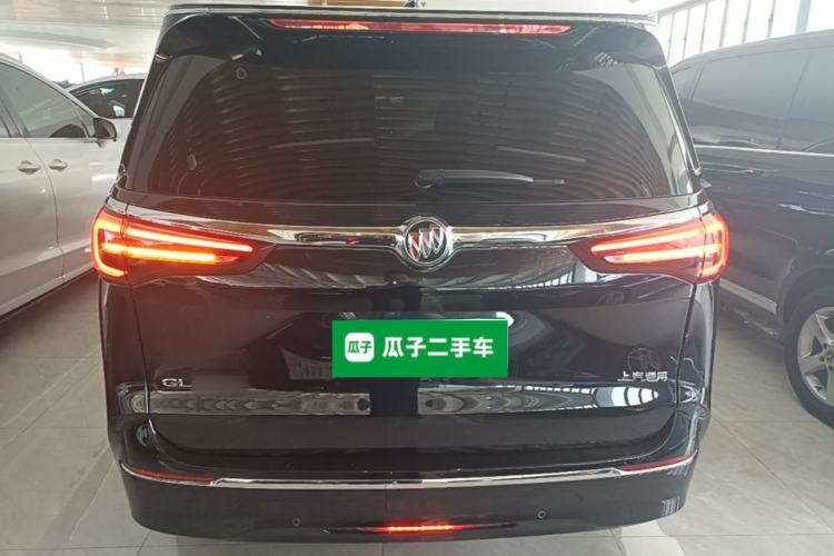 Buick GL8 2023 — 5