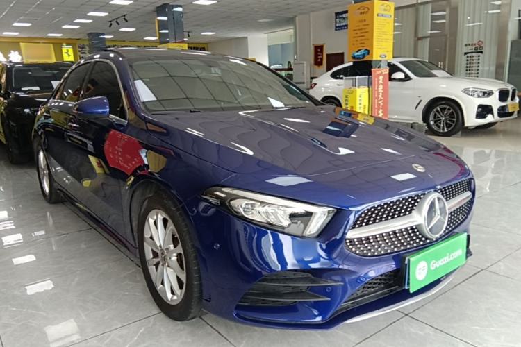 Mercedes-Benz A 200 L 2021 — 3