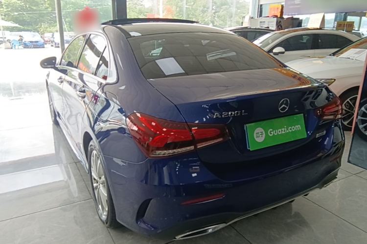 Mercedes-Benz A 200 L 2021 — 4