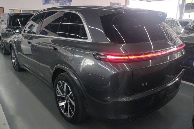 Li Auto L7 2023 — 4