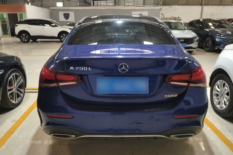 Mercedes-Benz A 200 L 2020 — фото 5