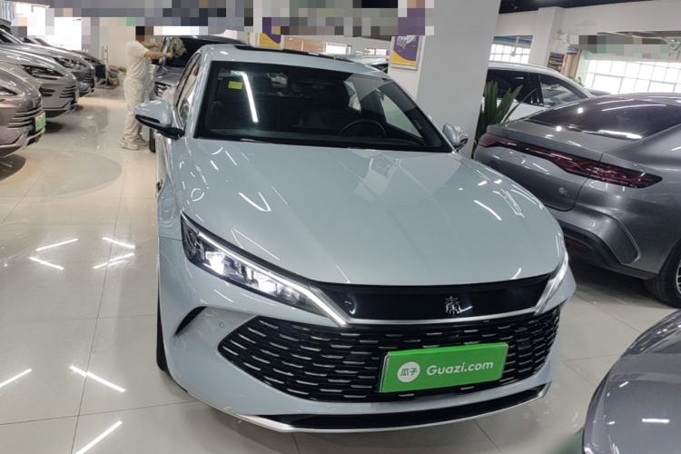 BYD Qin L 2025 — фото 2
