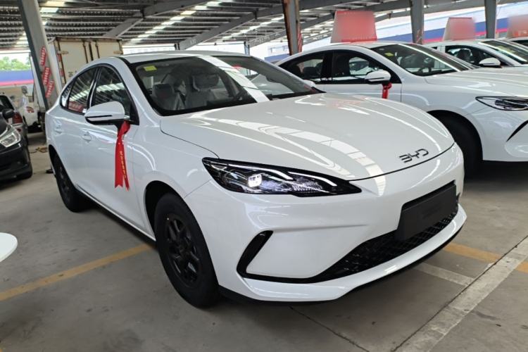BYD Seal 05 2026 — 3