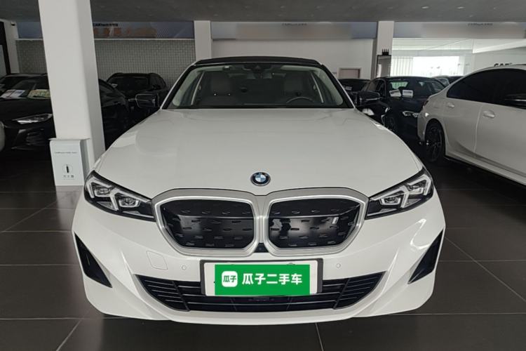 BMW i3 2022 — 2