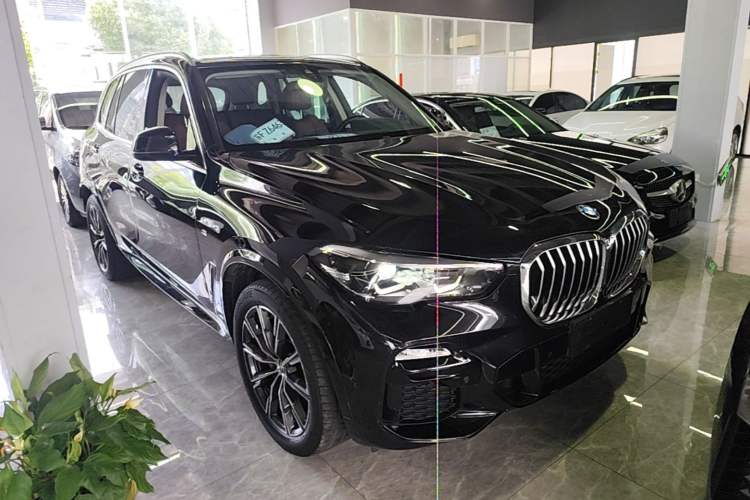 BMW x5 2021 — фото 3