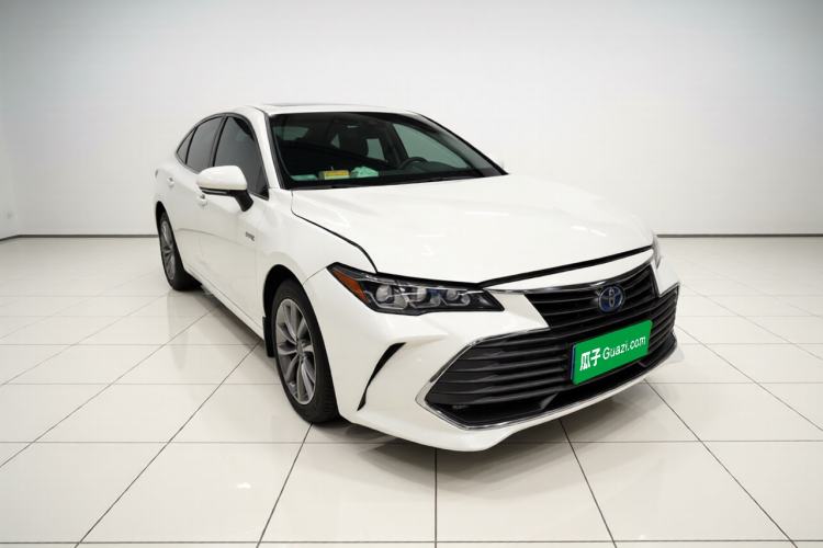 Toyota Avalon 2019 — 3