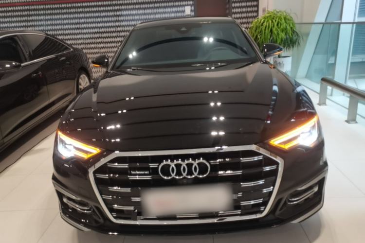 Audi A6 2024 — 2