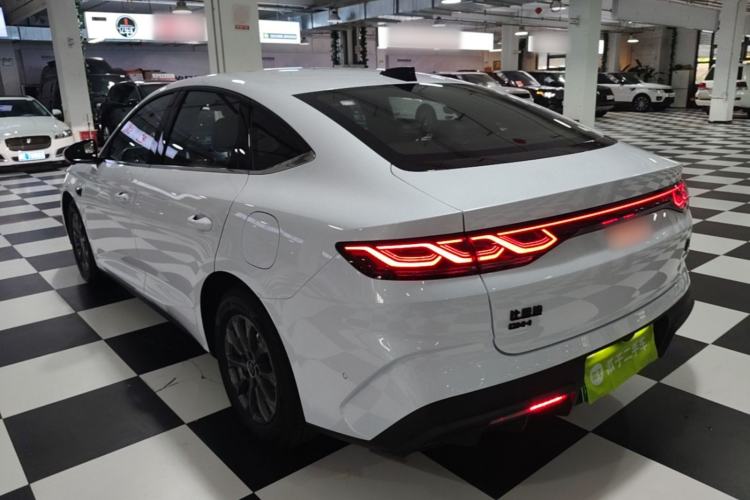 BYD Qin L 2025 — 4