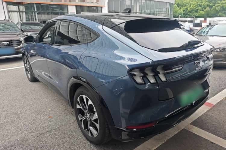 Ford Mustang Mach-E 2021 — 4