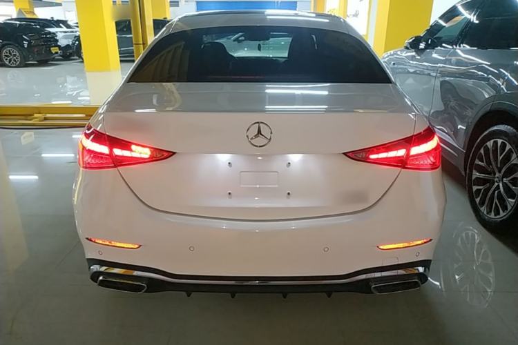 Mercedes-Benz C 260 L 2022 — 5