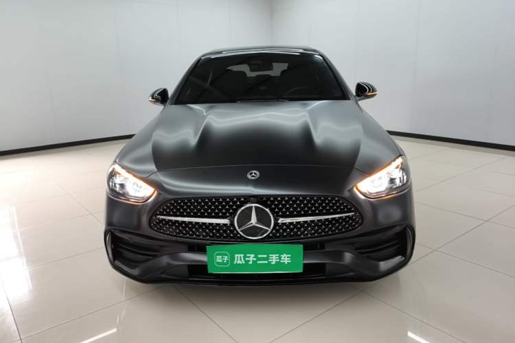 Mercedes-Benz C 260 L 2023 — 2
