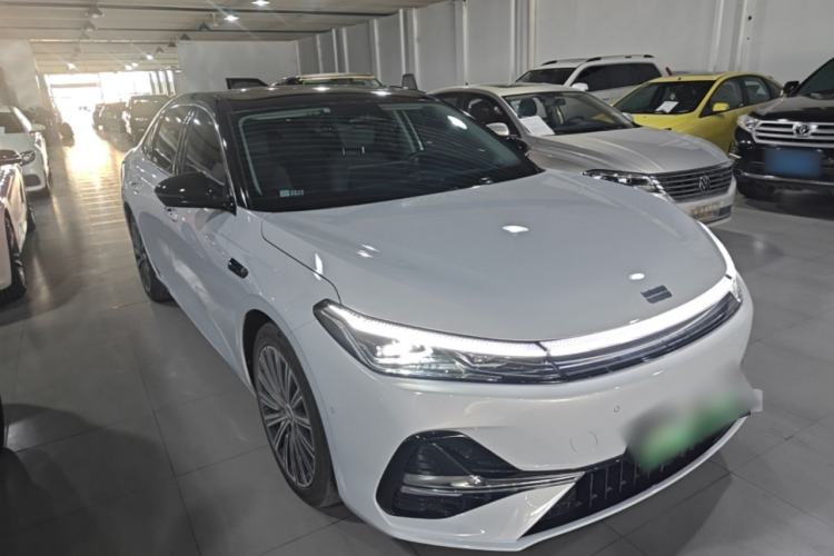 Geely Galaxy A7 2025 — 3