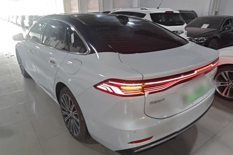Geely Galaxy A7 2025 — 4