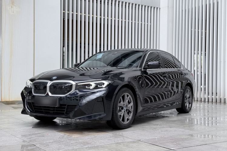 BMW i3 2024 — фото 1