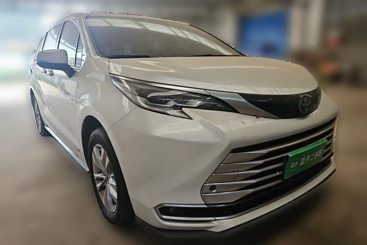 Toyota Sienna 2021 — фото 3