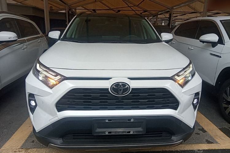 Toyota RAV4 2023 — 2