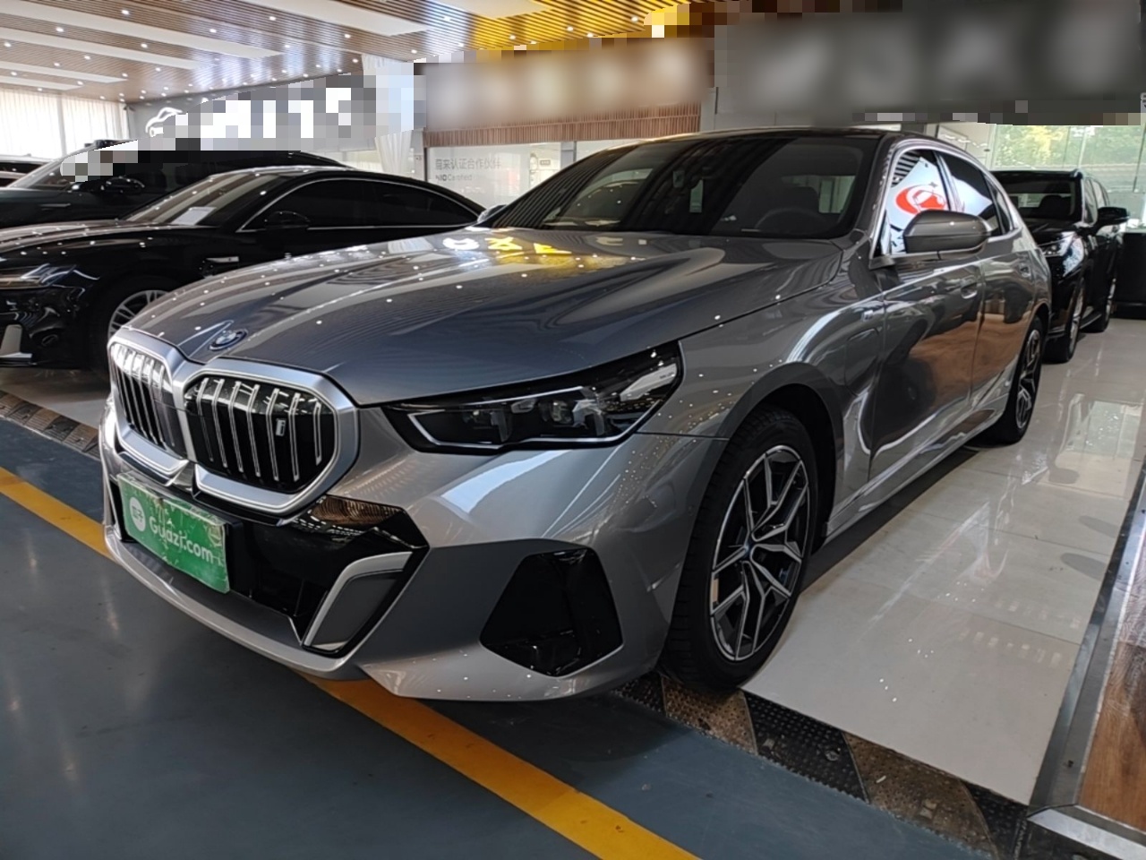 BMW i5 2024 — фото 1