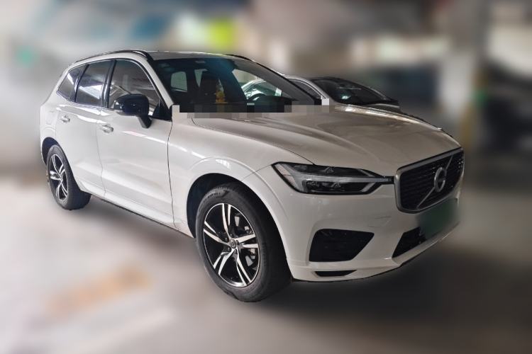 Volvo XC60 2020 — 3