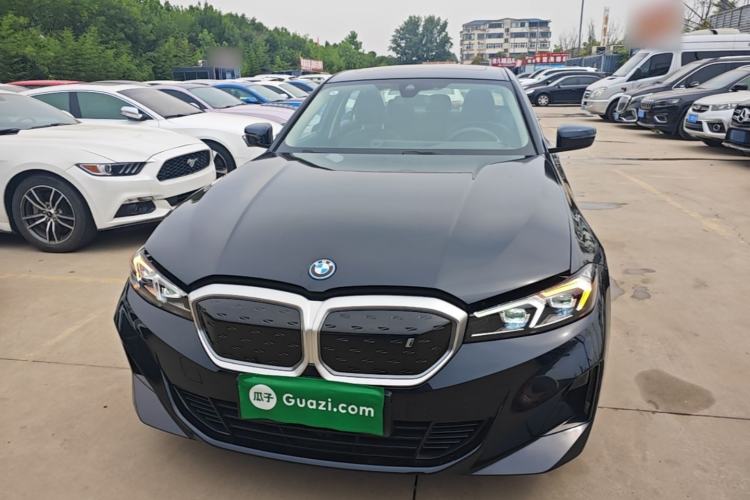 BMW i3 2024 — 2
