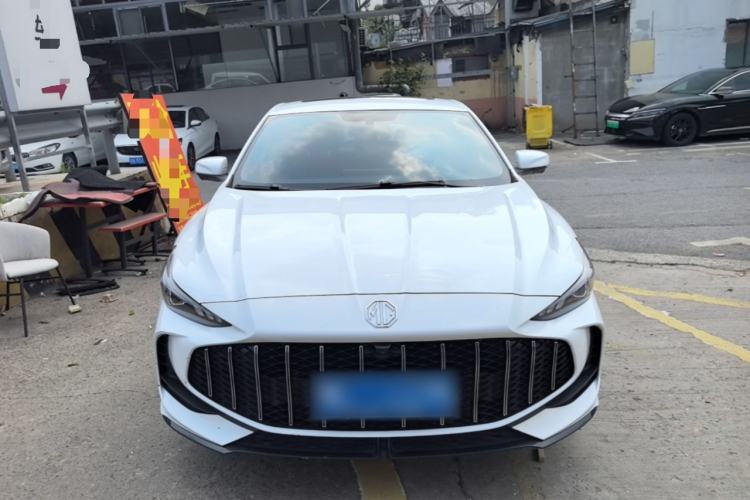 MG MG5 2025 — 2