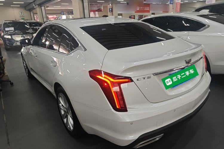 Cadillac CT5 2023 — 4
