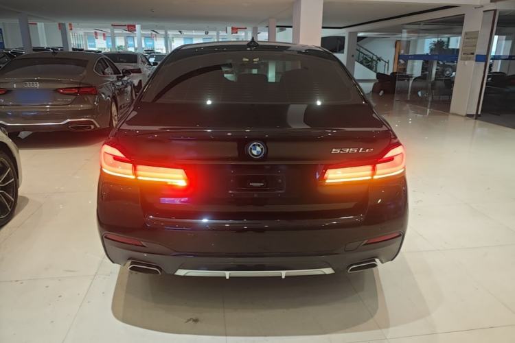 BMW 535Le 2022 — 5