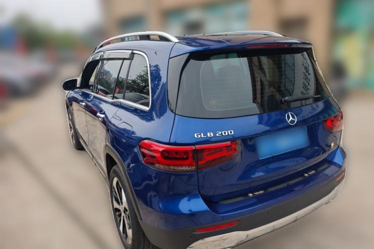 Mercedes-Benz GLB 200 2021 — 4