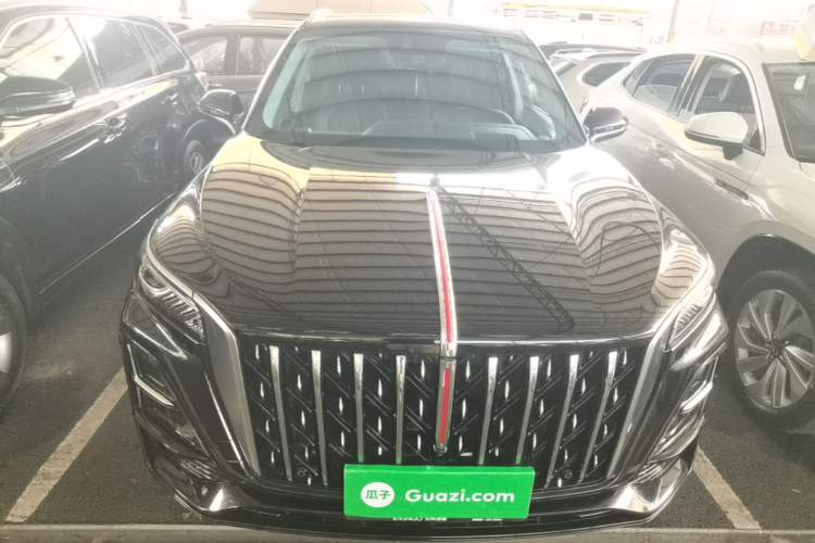Hongqi HS5 2025 — 2