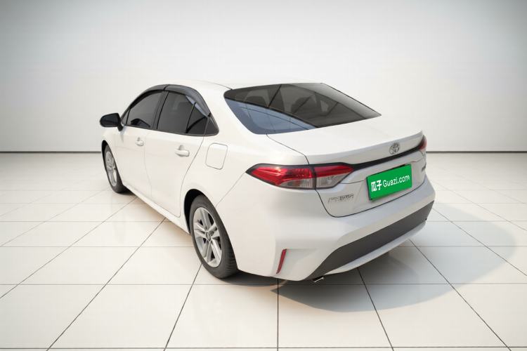 Toyota Corolla 2022 — 4