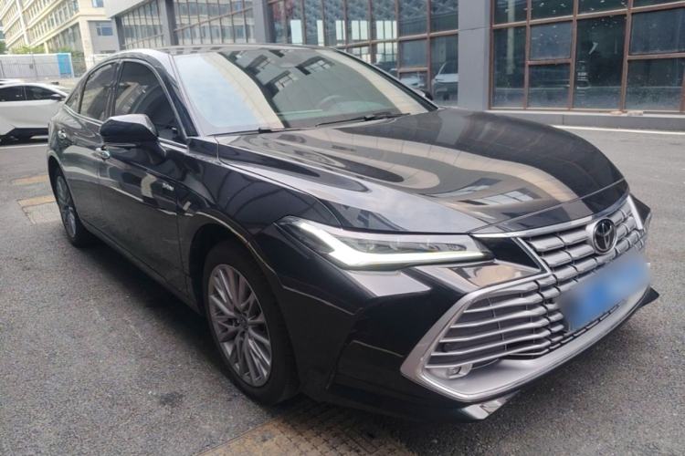 Toyota Avalon 2024 — 3