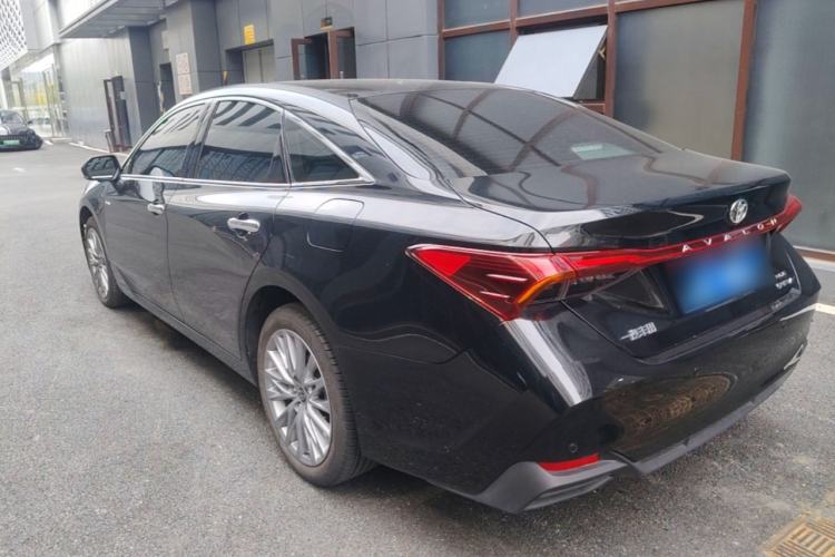 Toyota Avalon 2024 — 4