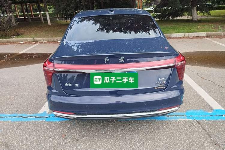 Hongqi H5 2023 — 5