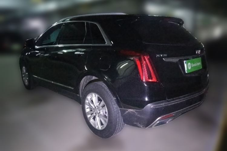 Cadillac XT5 2023 — фото 4