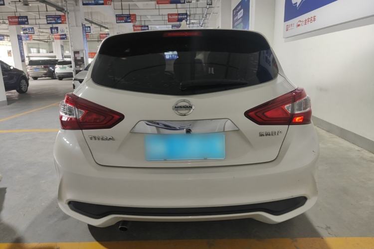 Nissan Tiida 2021 — 5