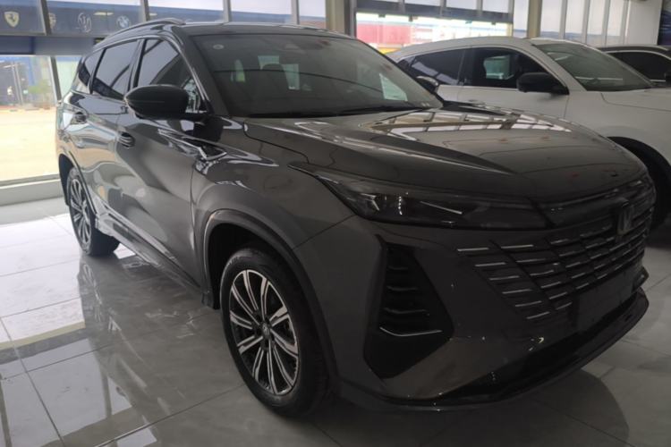 ChangAn CS75 PLUS 2026 — фото 3