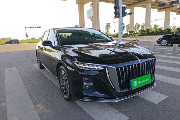 Hongqi H5 2025 — 3