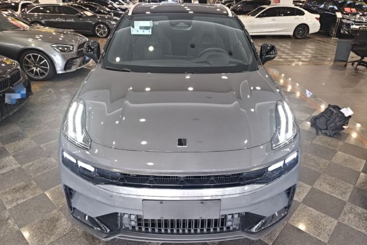 Lynk & Co 06 2023 — 2