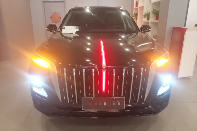 Hongqi HS5 2023 — 2